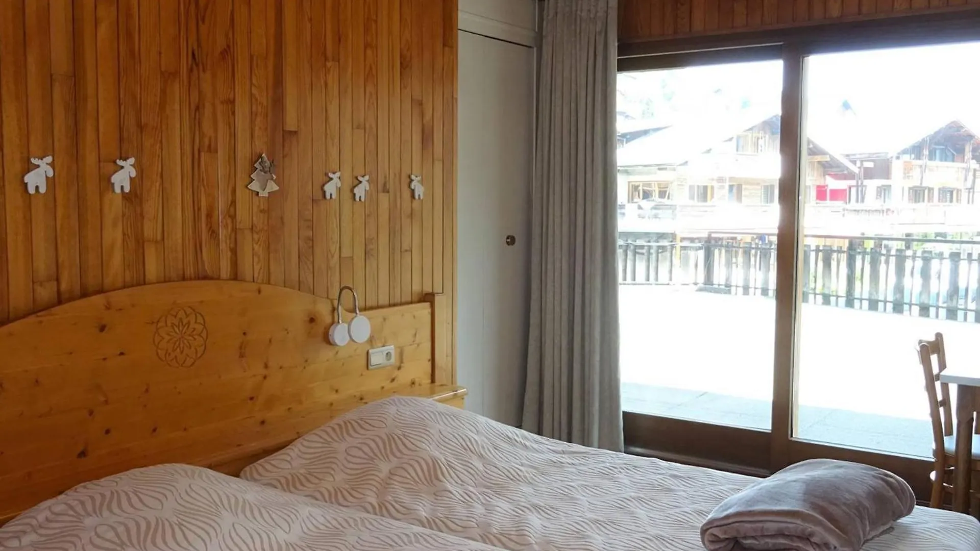 Spacieux 3 Pieces Central Aux Gets - 6 Pers, Garage, Wifi, Draps Et Serviettes Inclus - Fr-1-802-25 レ・ジェ 0*,